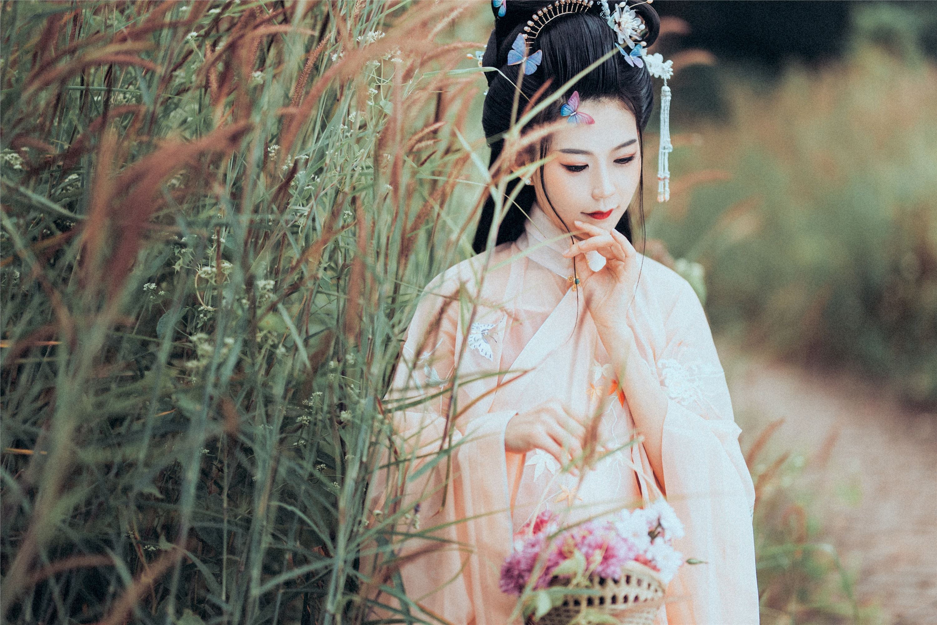 YITUYU艺图语 2021.09.07 撷芳晚 兔小白